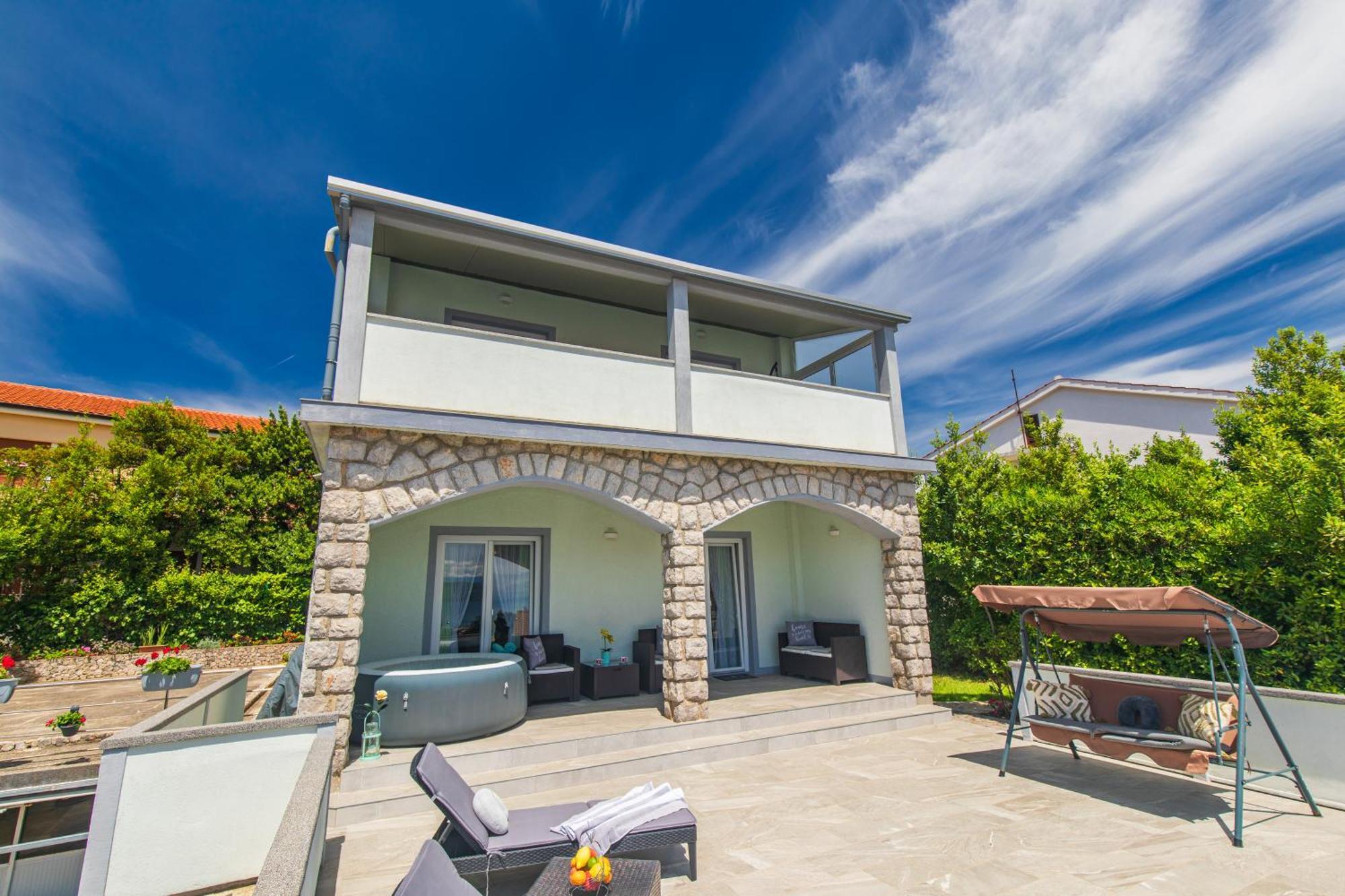 Apartment Tara With Seaview Krk Town Exterior foto